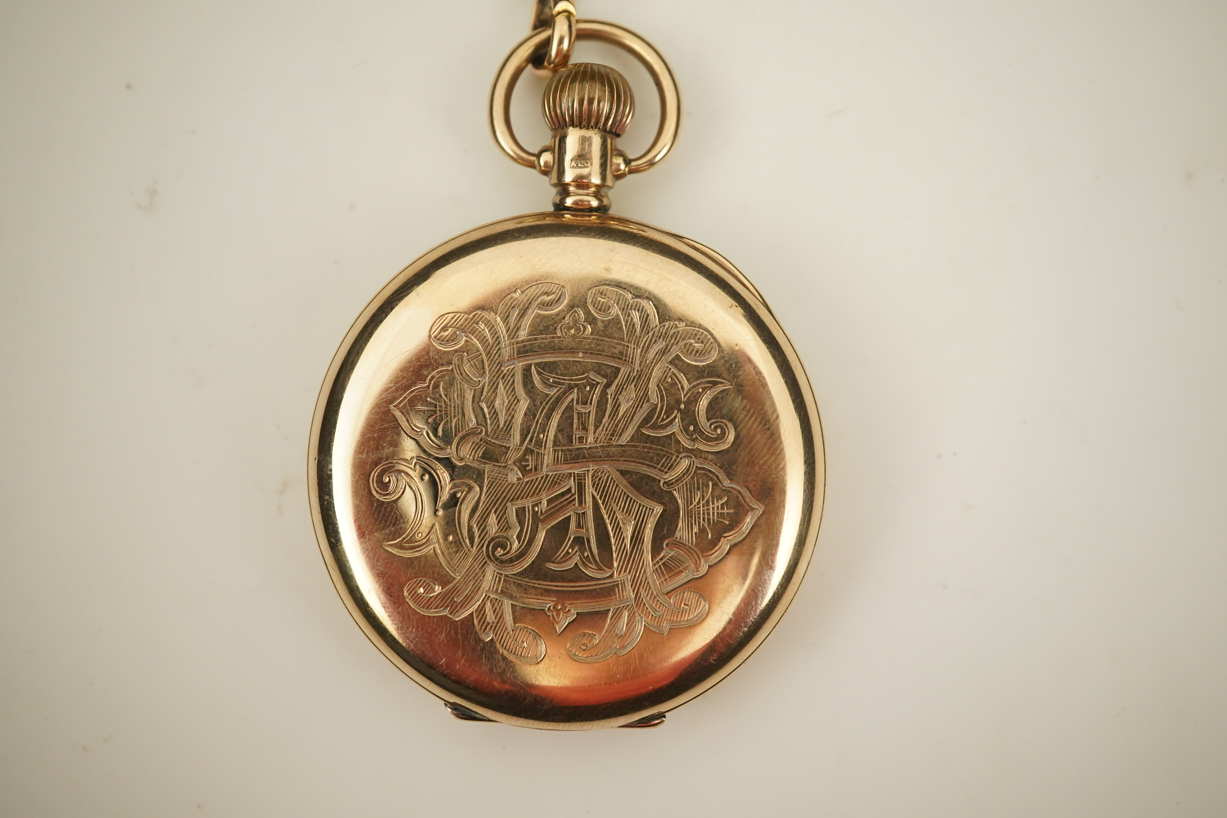 A George V 9ct gold open faced keyless pocket watch